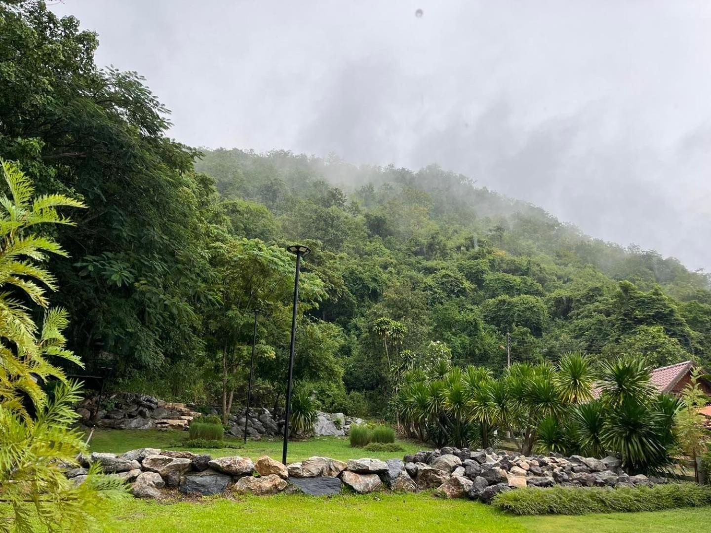 Naramountainkhaoyai รถบ้าน Ban Tha Chang Exterior photo